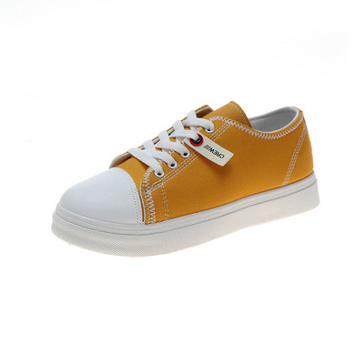 Tekstiilist valmistatud vabaaja tossud paeltega