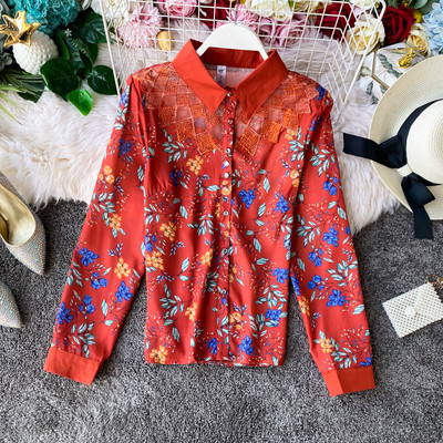 Új modell női ing virágos motívumokkal és klasszikus gallérral