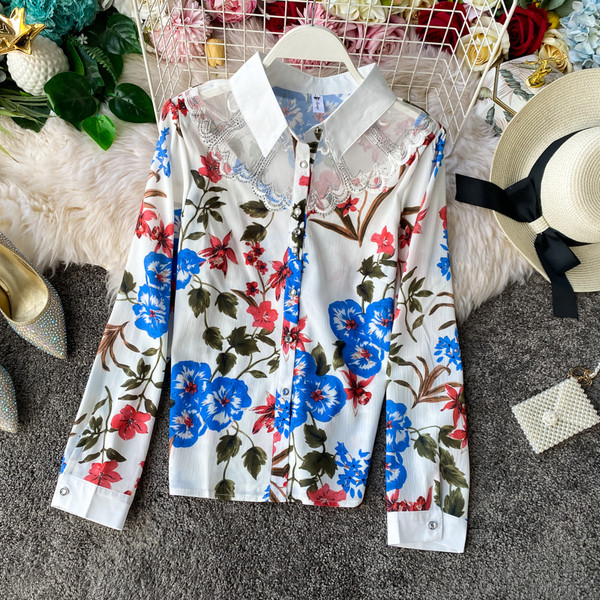 Új modell női ing virágos motívumokkal és klasszikus gallérral