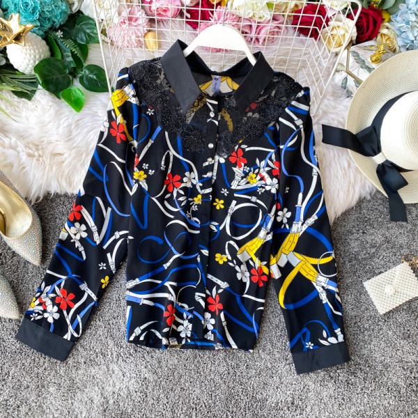 Új modell női ing virágos motívumokkal és klasszikus gallérral