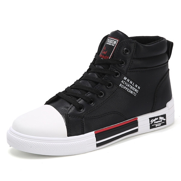 Moodsad lameda talla ja paeltega meeste tossud