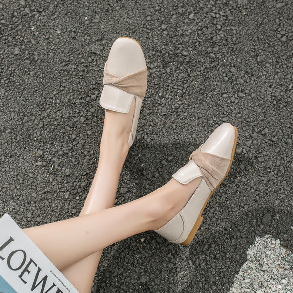 Ležerne proljetne mokasine s niskim potplatom od umjetne kože