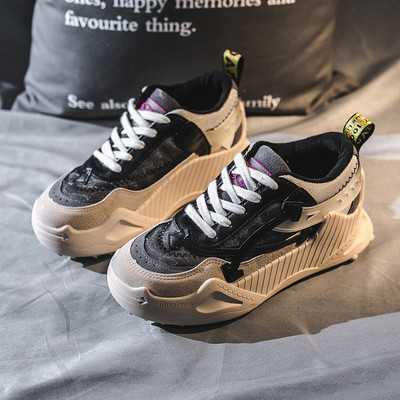 Eko bőrből és textilből készült rugós tornacipő új modellje durva talppal