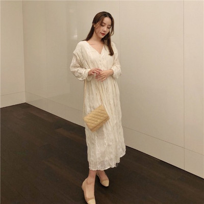 Pikk pitsist naiste kleit spits-kaelusega