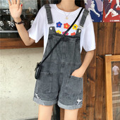 Rebenenud motiivide ja taskutega moodne naiste lühike kombinesoon