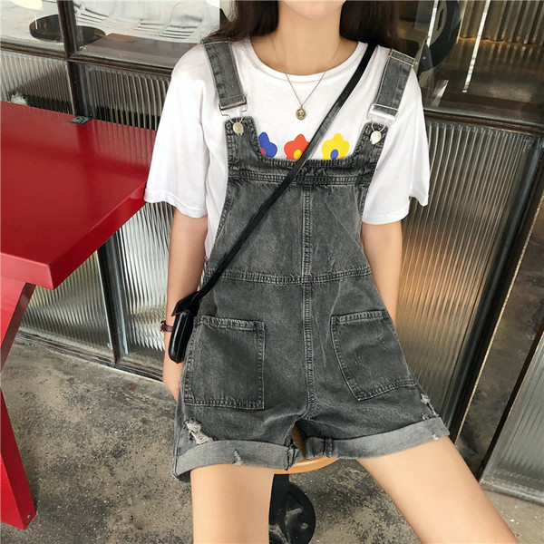 Rebenenud motiivide ja taskutega moodne naiste lühike kombinesoon