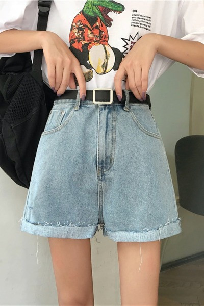 Uus mudel naiste lühikeste pükste vöö ja rebenenud motiividega