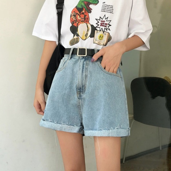 Uus mudel naiste lühikeste pükste vöö ja rebenenud motiividega