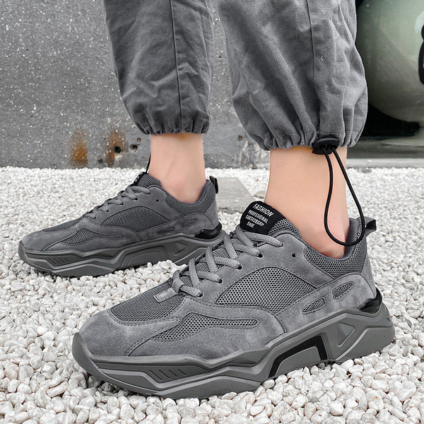 Öko-seemisnahast meeste vabaaja tossud paelte ja lameda tallaga