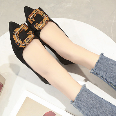 Női modern mokaszinok öko velúrból és csatból