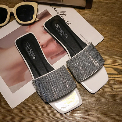 Дамски ежедневни чехли от еко кожа с лъскав ефект