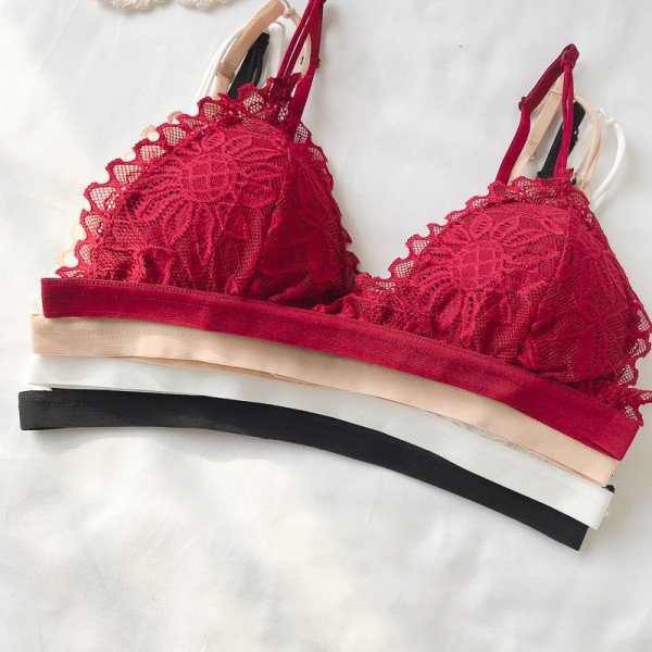 Novi model ženskog grudnjaka sa čipkom i trokutastom košaricom