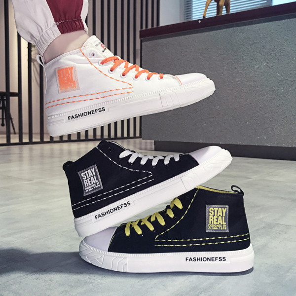 Meeste vabaaja tossud ja lame paeltega tald