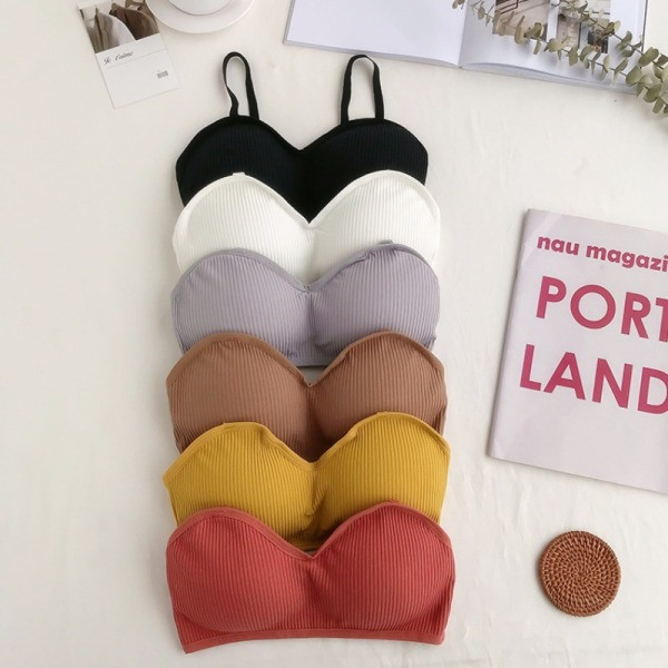 Lezser női melltartó vékony pánttal