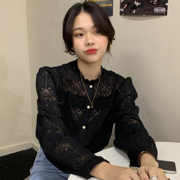 Női csipke őszi ing gombokkal, retro stílusban