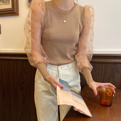 Naiste moodne pitsavarrukatega kevadpluus