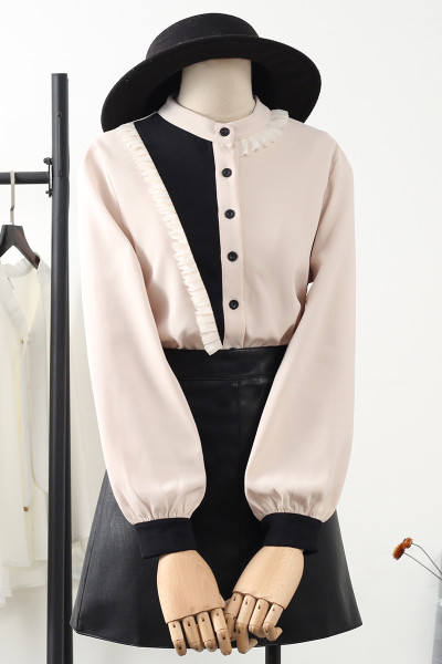 Modern női ing kerek nyakkivágással, gombokkal és hosszú ujjakkal