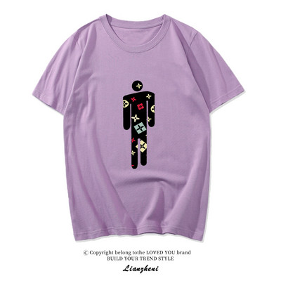 Модерна тениска с къс ръкав и овално деколте с апликация на Billie Еilish