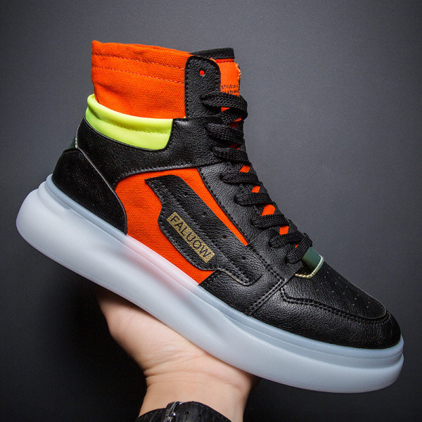 Αθλητικά πάνινα ανδρικά  παπούτσια  με κορδόνια και επίπεδη σόλα