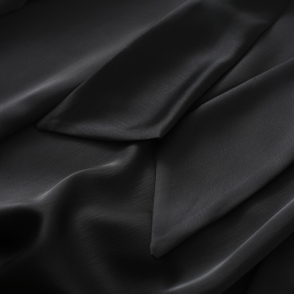 Naiste pikkade varrukatega satiinsärk - retro stiilis