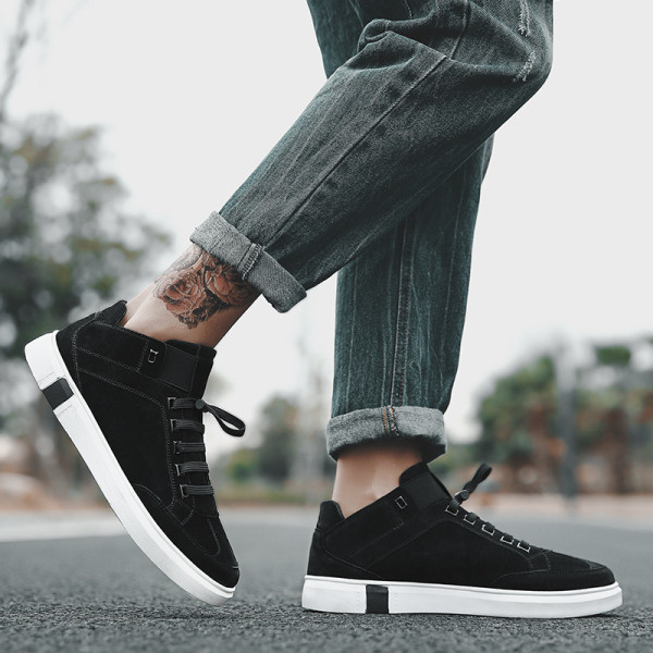 Öko velúrból készült férfi hétköznapi tornacipő lapos talppal és fűzővel