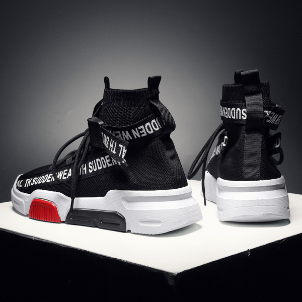 Мъжки ежедневни маратонки с надпис и връзки 