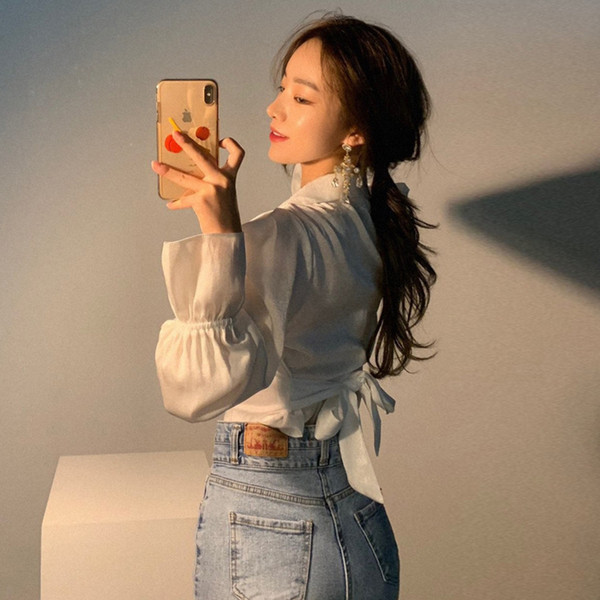 Modern női ing klasszikus gallérral és elasztikus ujjakkal