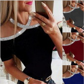 Lezser női blúz csupasz vállakkal, fényes hatással