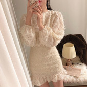 Дамска рокля с дълъг ръкав и еластична талия 