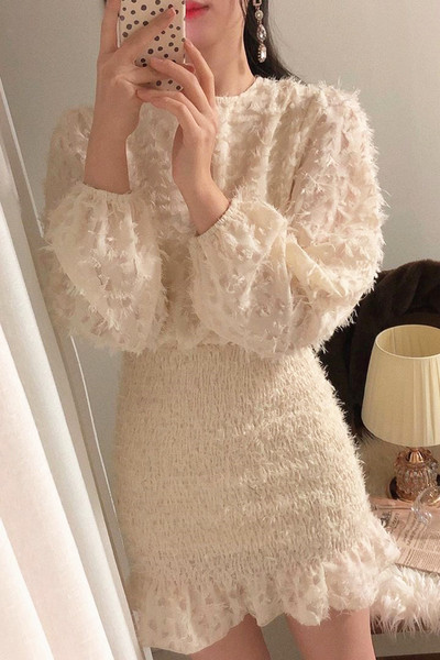 Дамска рокля с дълъг ръкав и еластична талия 