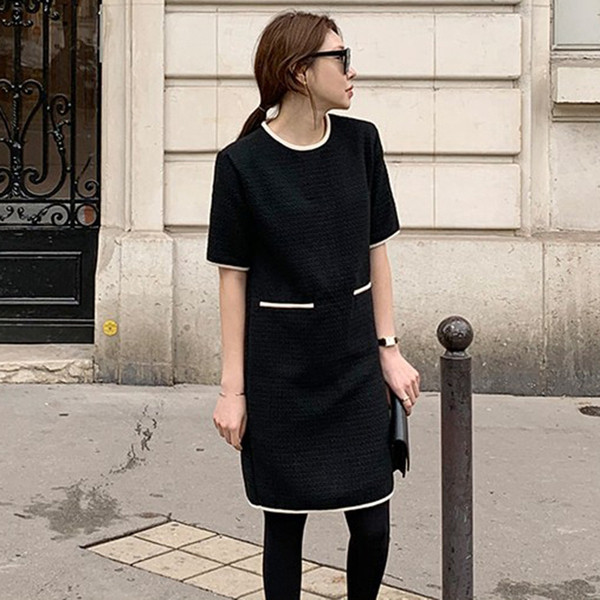 ÚJ Modern női őszi ruha rövid ujjú szabad modellel