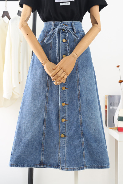 Naiste teksaseelik vöö ja A-kujuliste nööpidega