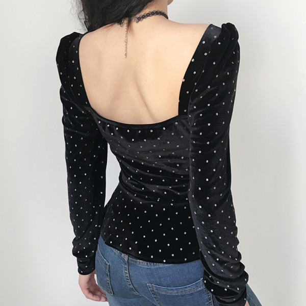 Stiilne naiste sametpluusilõikeline pikkade varrukatega mudel