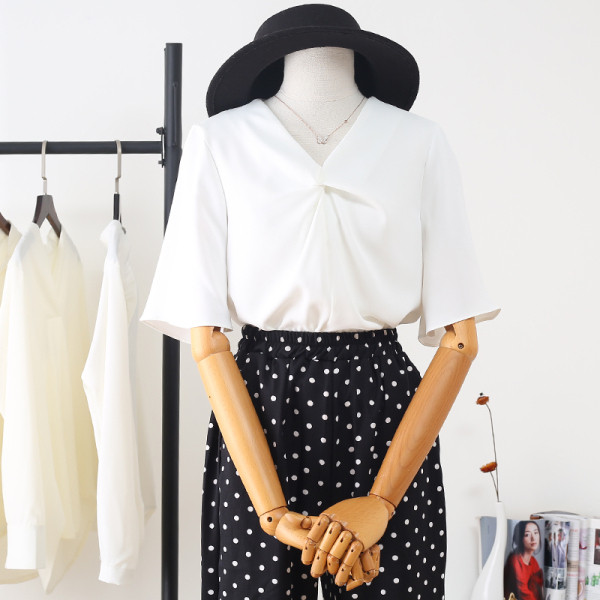 Moderna ženska košulja od šifona s 3/4 rukavima i špic izrezom