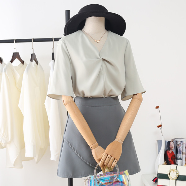 Moderna ženska košulja od šifona s 3/4 rukavima i špic izrezom