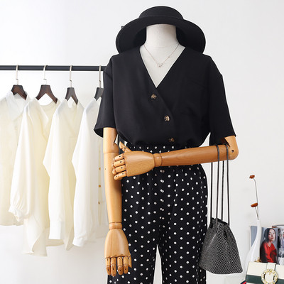 Naiste vabaaja särk nööpide ja lühikeste varrukatega