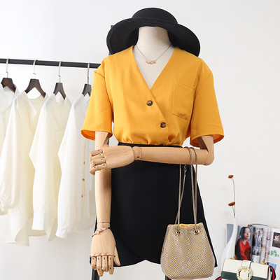 Naiste vabaaja särk nööpide ja lühikeste varrukatega