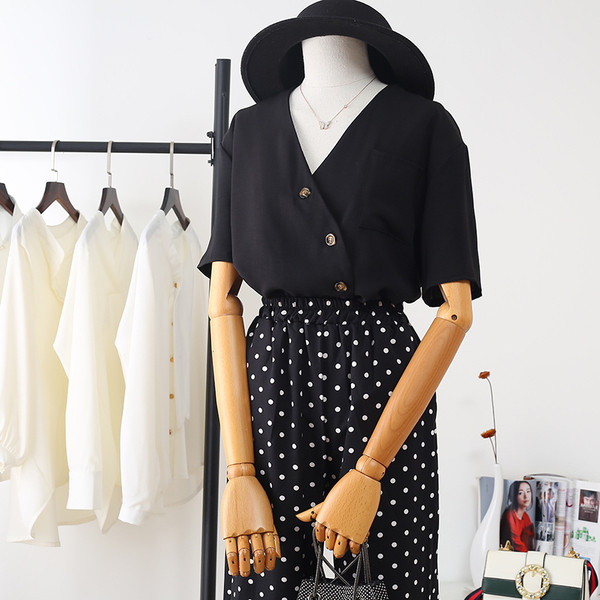 Naiste vabaaja särk nööpide ja lühikeste varrukatega