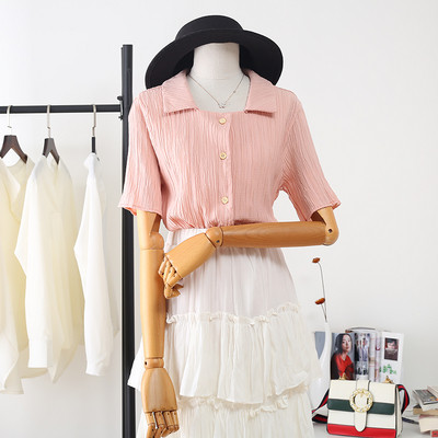 Uue mudeli naiste särk 3/4 varrukate ja kandilise kaelusega