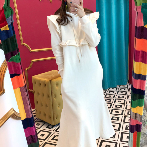 Naiste vabaajakleidi pikk kapuutsiga mudel