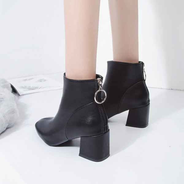 Ženske proljetno jesenske čizme sa debelom petom i patentnim zatvaračem od eko kože