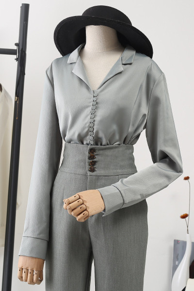 Модерна дамска риза с шпиц деколте,дълъг ръкав и копчета - ретро стил