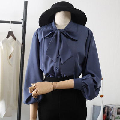 Stiilne naiste särk paela ja pikkade šifoonist varrukatega