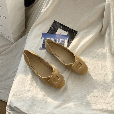 Eko-nahast valmistatud vabaaja madala tallaga naiste mokassiinid