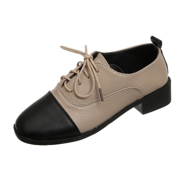 Naiste vabaajajalatsid kunstnahast paeltega