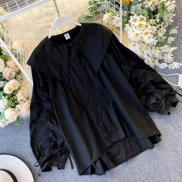 Ежедневна дамска риза с връзки на ръкавите и копчета - асиметричен модел