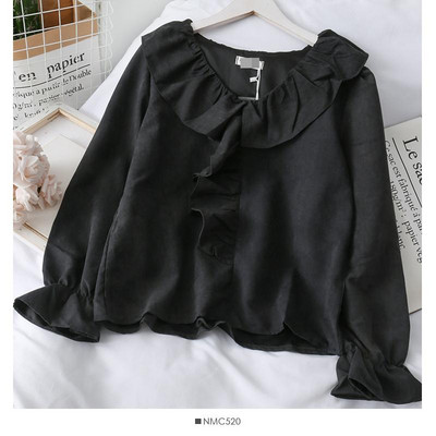 Moodne naiste särk spitsikaelusega, lokkide ja pikkade varrukatega