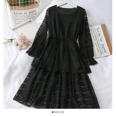 Moodne naiste pitskleit ovaalse kaelusega