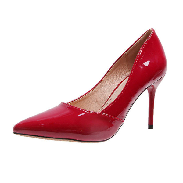 Moodsad naiste kõrge kontsaga terava otsaga kingad