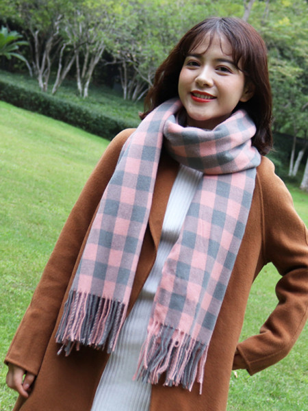 Kevad-sügis narmastega ruuduline sall